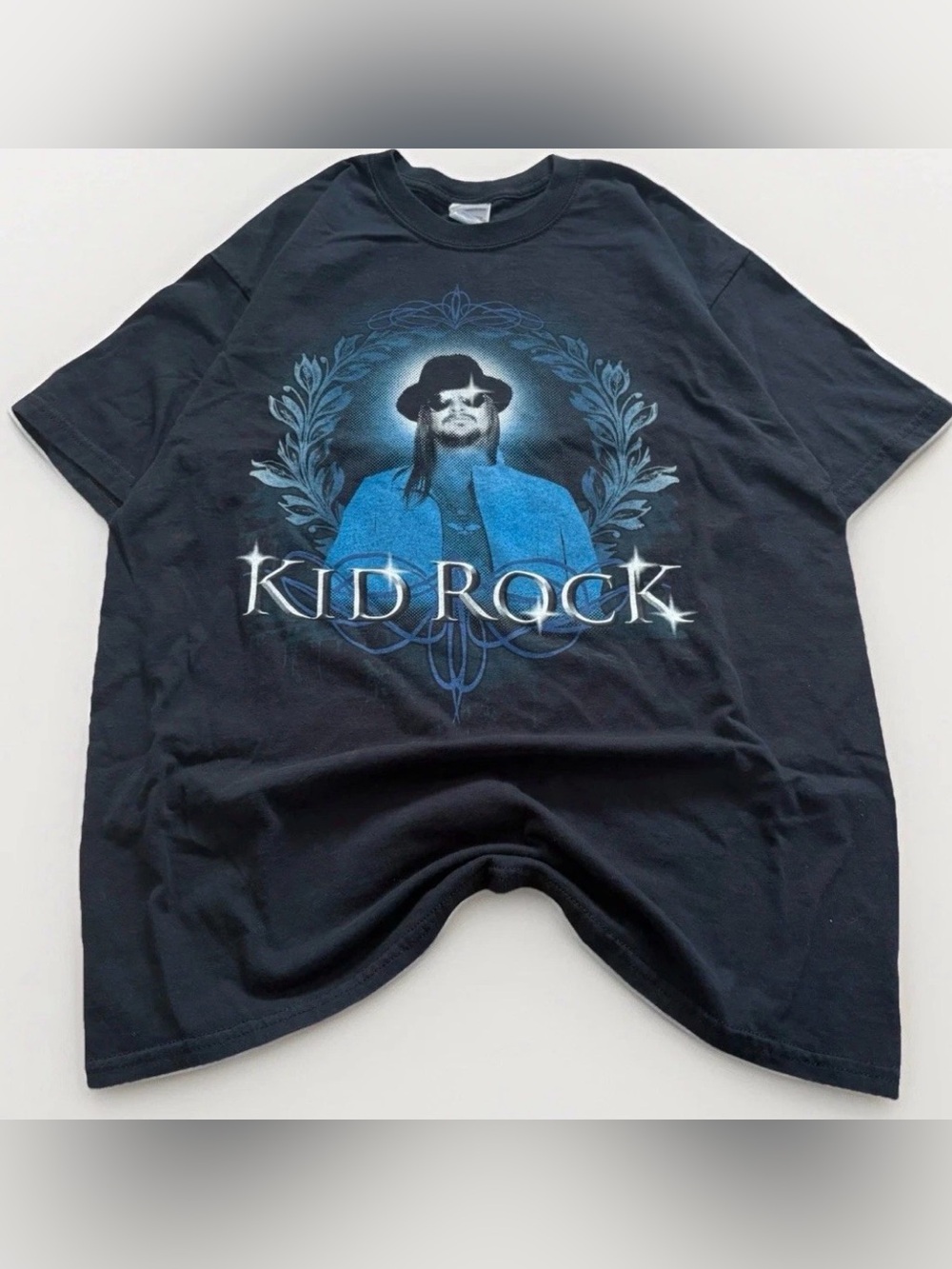Y2K Kid Rock T-Shirt Size Large "Can't Buy Cool" Vintage Rock Tee Country USA